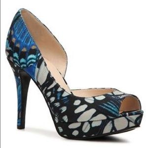 Constance Butterfly Platform Pumps